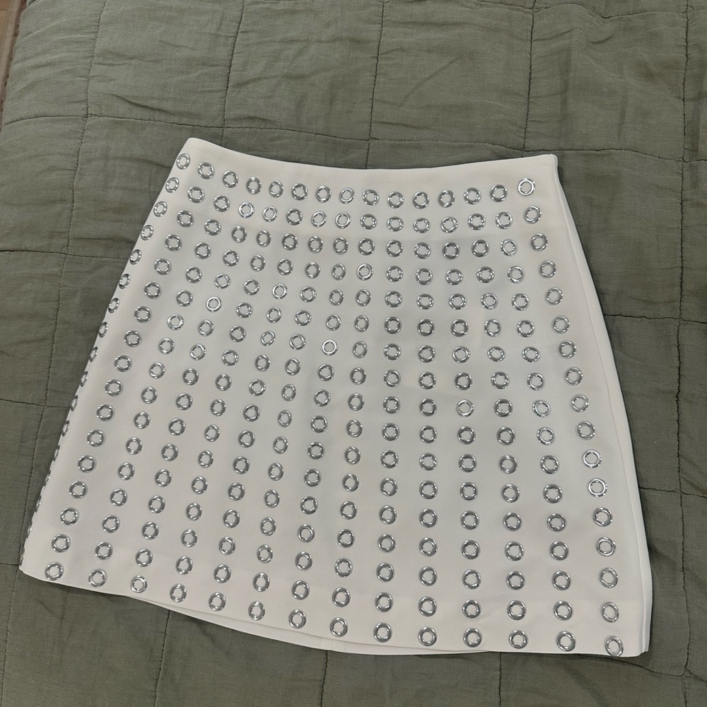 Nocturne White Ecru Silver Studded Mini Skirt – Size M – NWT